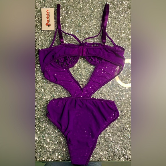 *BRAND NEW, TAGS ATTACHED* M- purple mesh teddy with lace - Picture 2 of 2